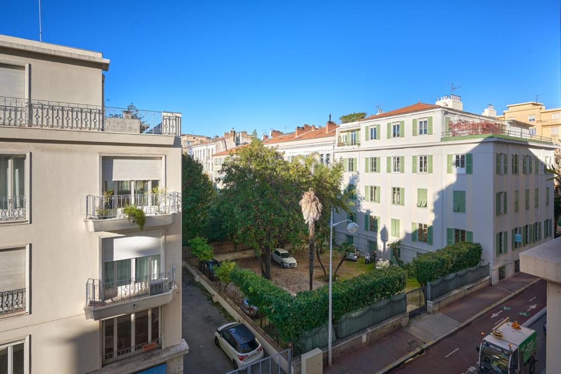 Sunlight Properties - Daffia - Beautifully Renovated Studio, City Pad In Central Nizza Exterior foto